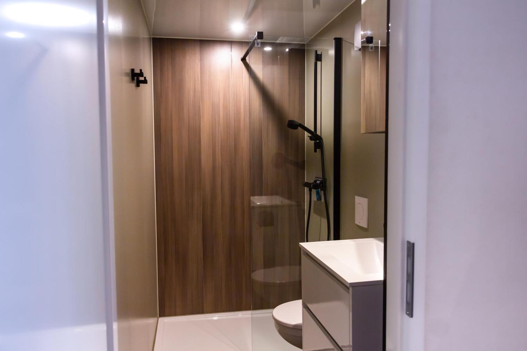 Luxurious Waterloft Near Beach And Centre By Weltevreden Experience ゼーウォルデ エクステリア 写真